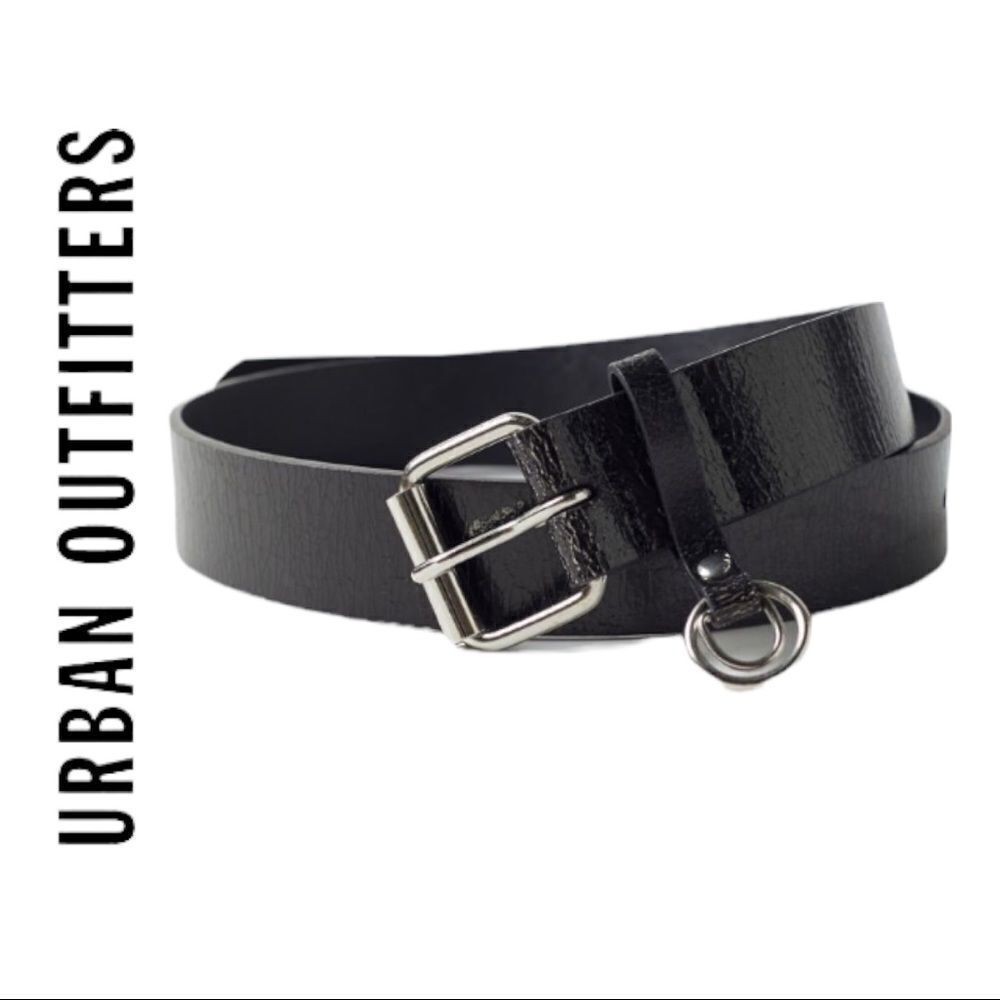 NEW Urban Outfitters UO Black Cracked Belt L